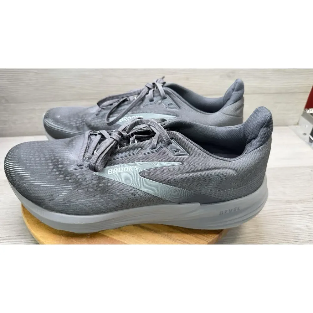 Brooks Revel 8 Running Shoes Primer/Blackened Pearl 110468. Mens 14